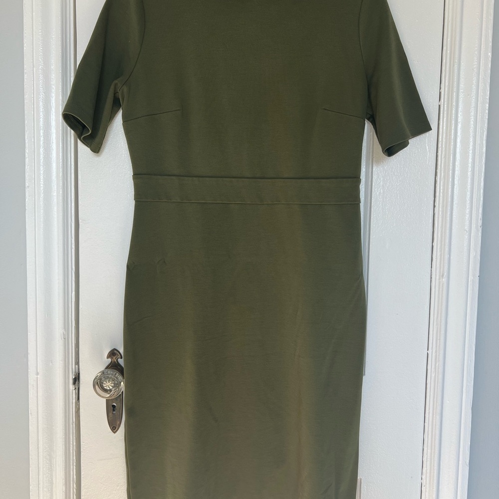 Ann Taylor Classic Olive Midi Dress